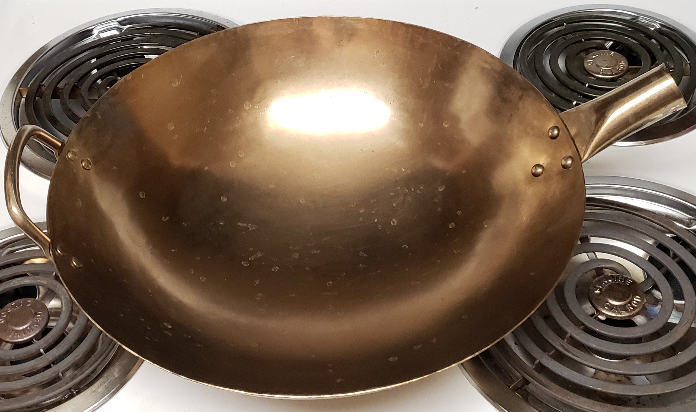 Seasoning a Wok on an Induction Cooktop