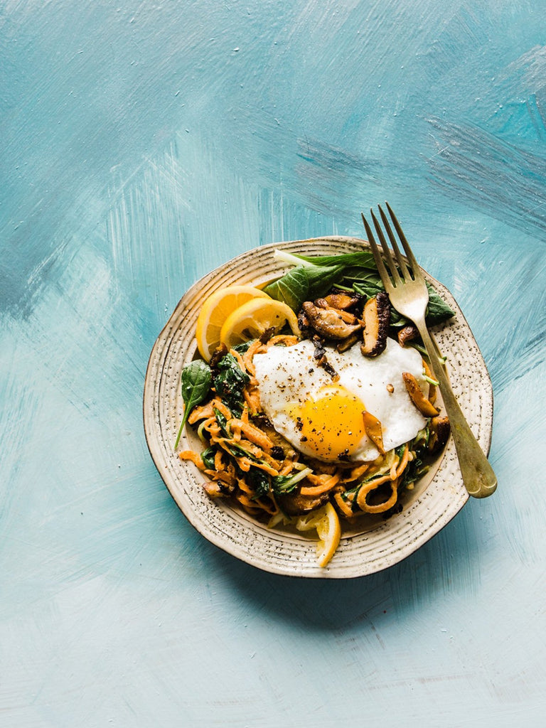 Egg Noodles with Mushrooms and Lemon Ginger Dressing mammafong